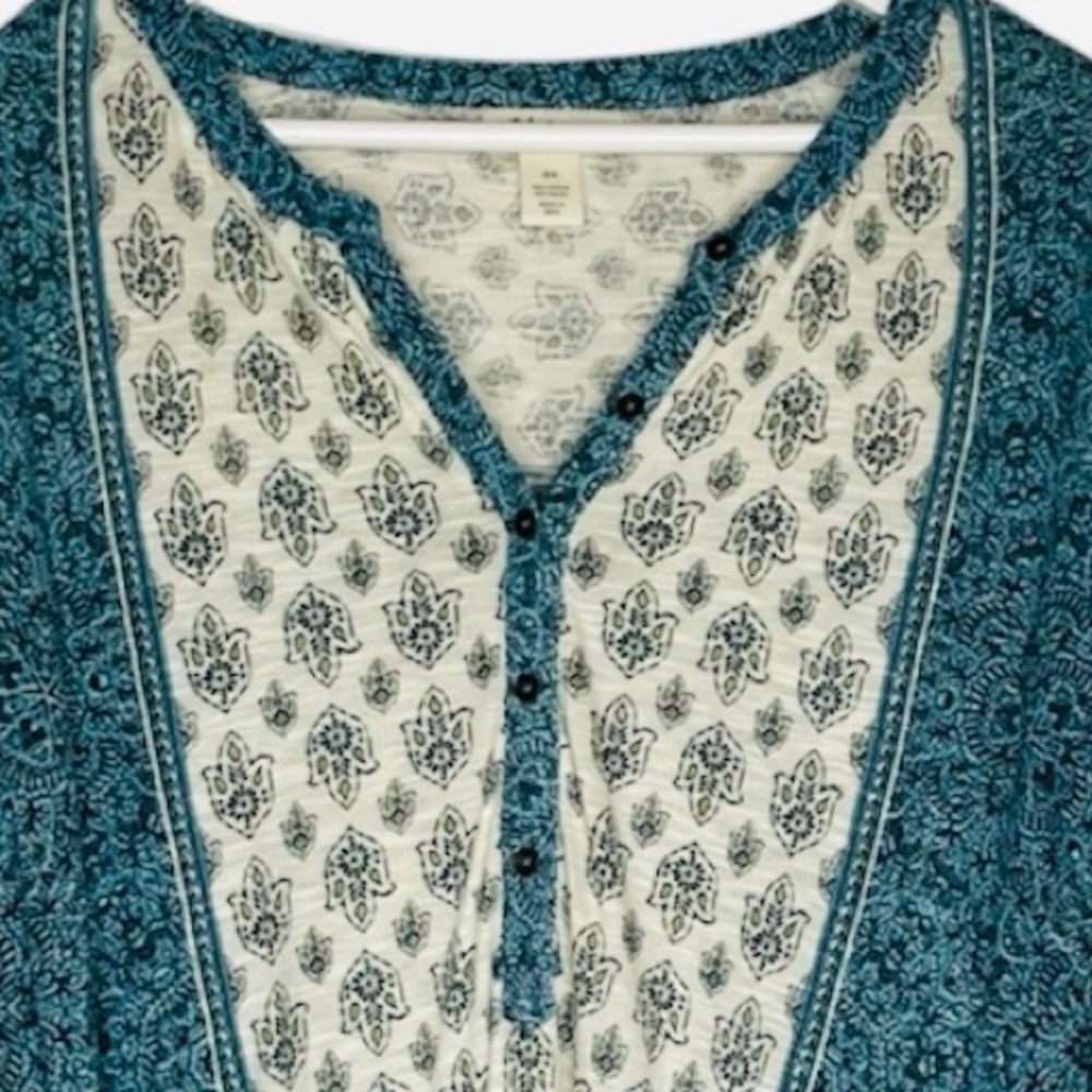 Style & Co. Woman cream & green paisley-print henley blouse long sleeves Size 2X - Picture 6 of 16